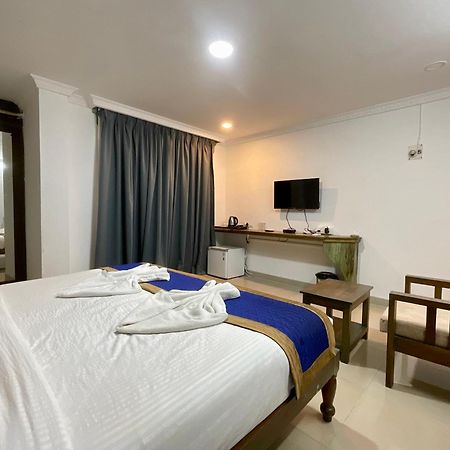 Nagas Hotel Satyavati Morjim Eksteriør bilde