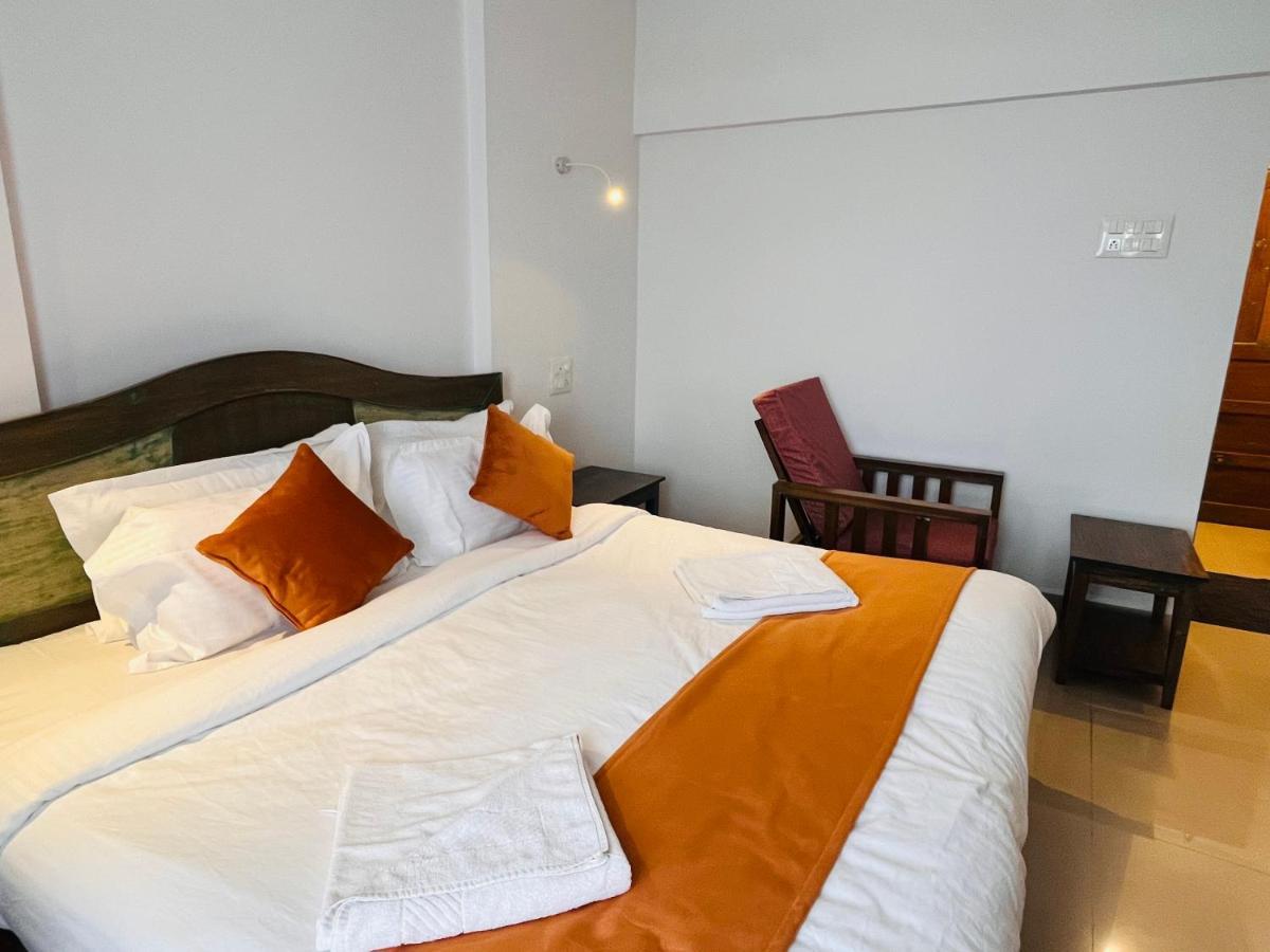 Nagas Hotel Satyavati Morjim Eksteriør bilde