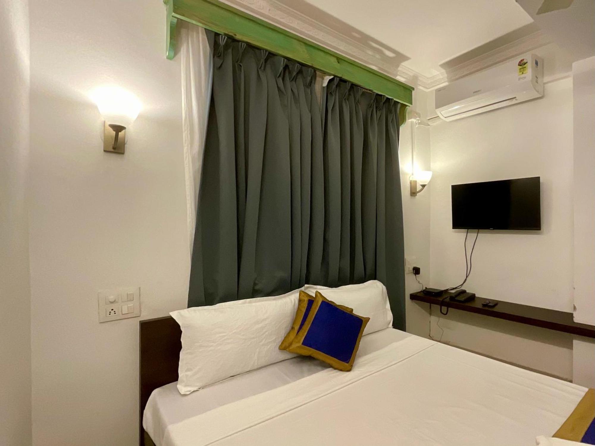 Nagas Hotel Satyavati Morjim Eksteriør bilde