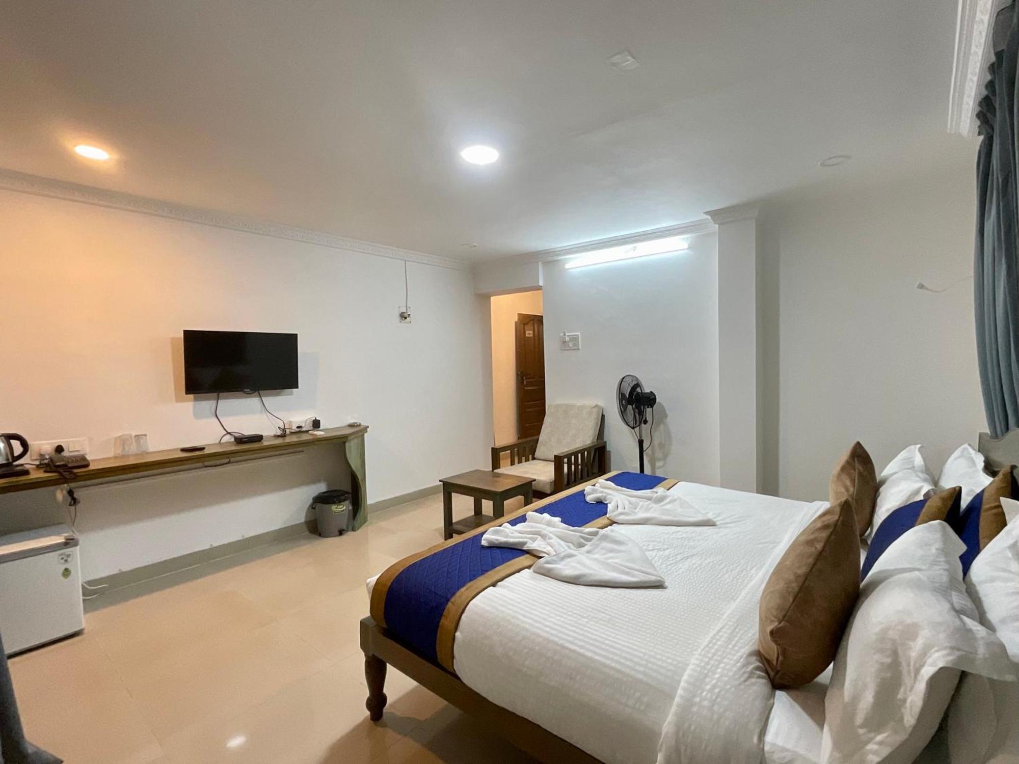 Nagas Hotel Satyavati Morjim Eksteriør bilde